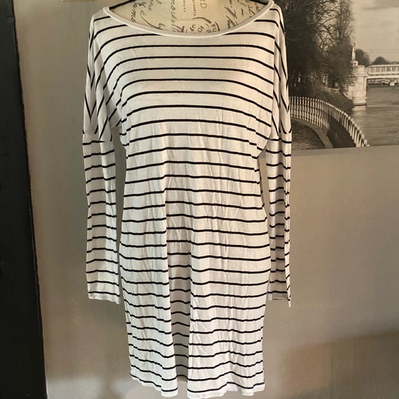 LA made Tops - 5/$20 LA Made tunic/dress white striped medium